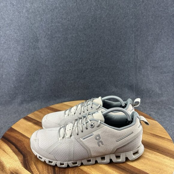 On Cloud Waterproof Womens Size 6.5 Gray Athletic Running Shoes Sneakers - Picture 6 of 13